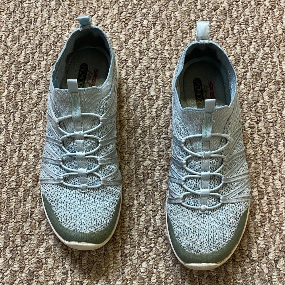 Skechers Light Gray Knit Sneakers